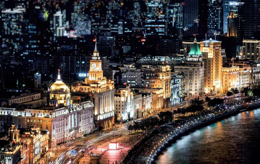 Shanghai: Private Tour with Hotel Pickup and Drop-off - The guide makes the biggest difference