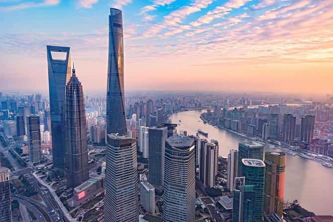 Shanghai Tower Admission Ticket - The QR-code entrance and finding the right door
