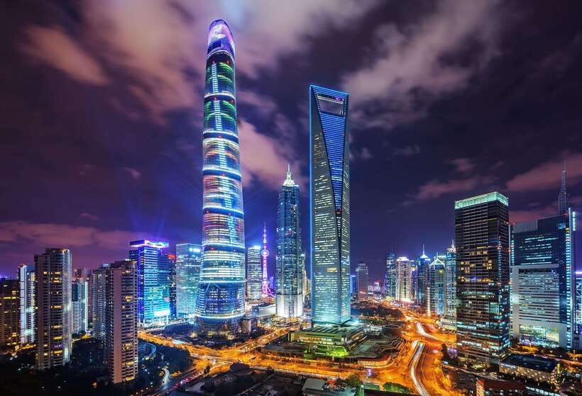 Shanghai Tower: Lunch or Dinner on the 119th Floor - The fast ride to the 118th floor