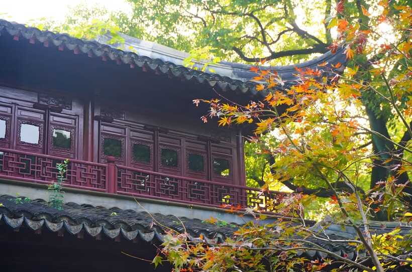 Shanghai: Yu Garden Ticket+Lantern Festival Entry combo - Should you book the Yu Garden and Lantern Festival combo?