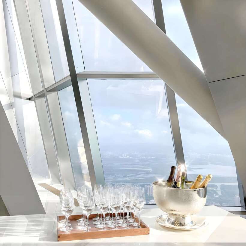ShenZhen: Tallest Building with Luxury Meal on Highest Floor - Service, organization, and private groups