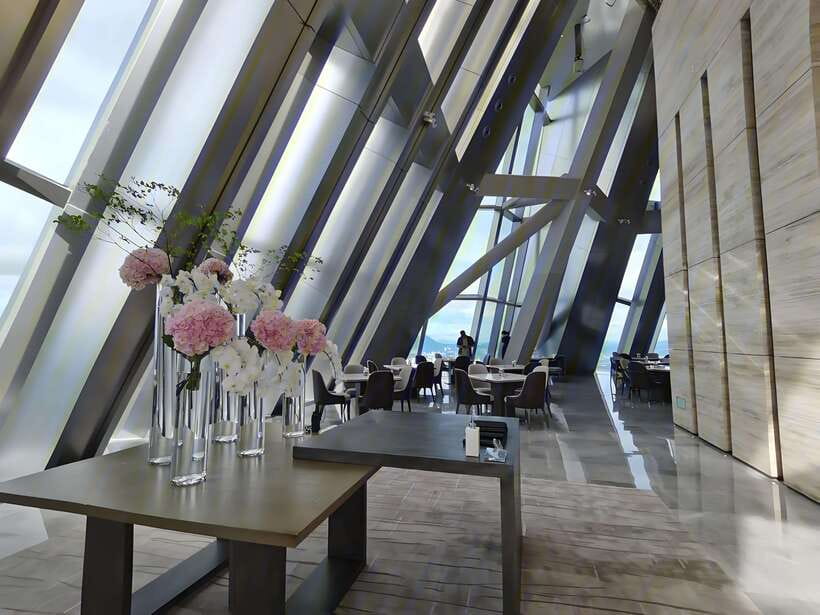 ShenZhen: Tallest Building with Luxury Meal on Highest Floor - Who will get the most from this experience