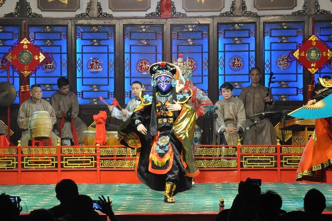 Sichuan Culture Opera Show in Chengdu - Entering Shufeng Yayun Teahouse in Chengdu Culture Park