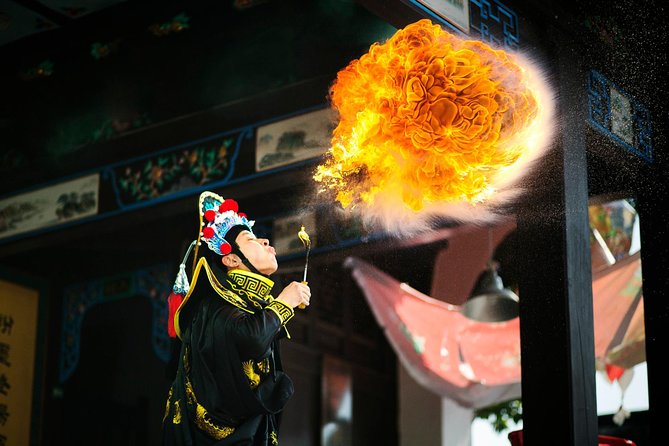 Skip the Line: Sichuan Opera Chengdu Ticket - Inside the Sichuan Opera Theater
