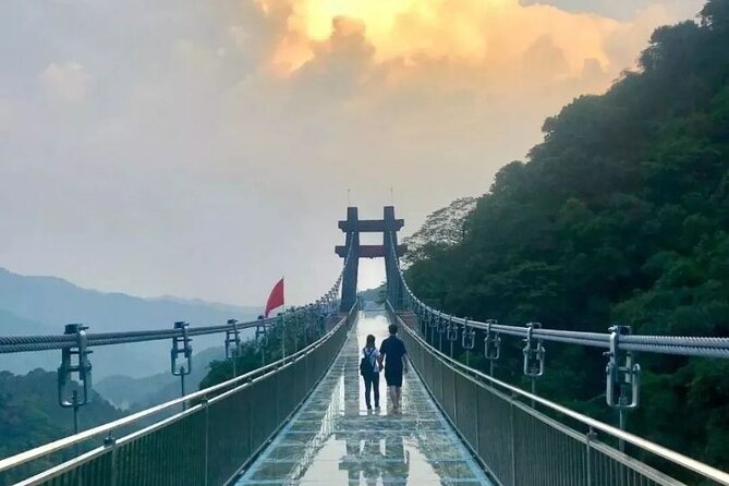 Skywalk Glass Bridge and Waterfall Ravine Half Day Private Tour - From downtown Guangzhou to the canyon entrance
