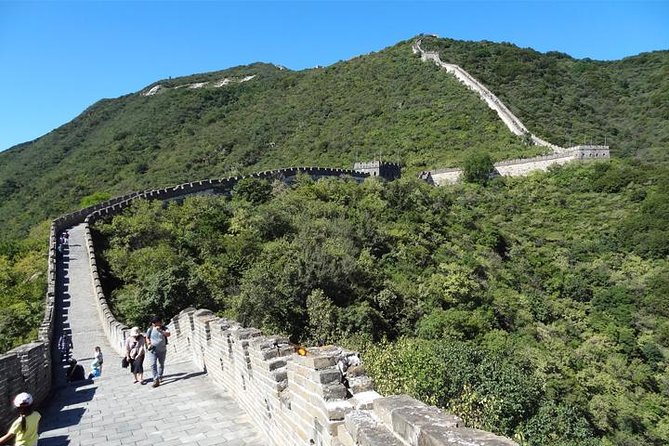 Small Group-Jinshanling Great Wall 1-day tour - What the ride to Jinshanling is really like