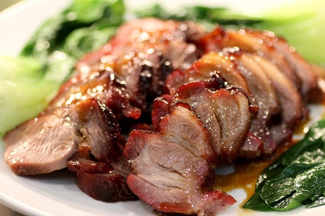Small-Group Tour: The best bites of Mongkok - Skewers and mini egg puffs finish the route