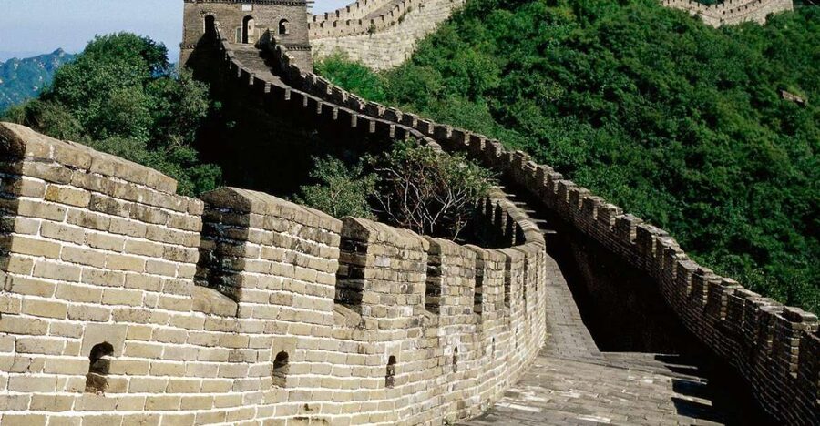 Small Group Tour With Beijing Great Wall And Forbidden City - The guide can shape the whole day