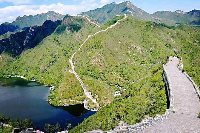 Small Group Tours to the Jingshaling Wall with Options - Meeting at 8:00 am in central Beijing
