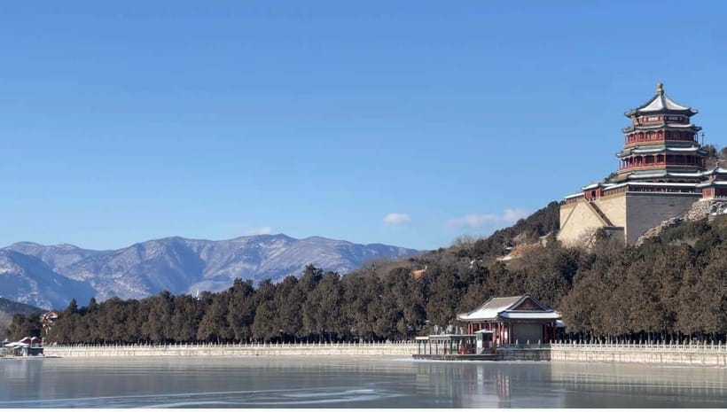Summer Palace, Hutongs and Temple of Heaven Tour - Inside a traditional Beijing quadrangle home