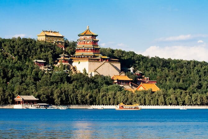 Summer Palace Walking Tour - What the guide adds to the experience