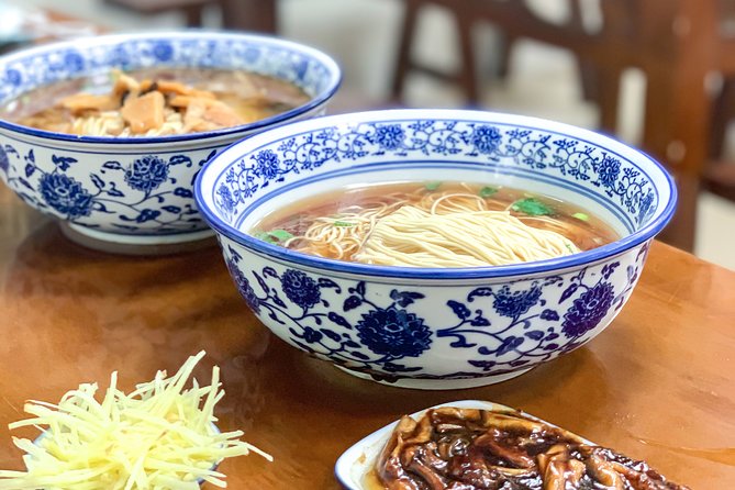 Suzhou Alleyway Walking Food Tour - Seasonal noodles with a local Suzhou habit