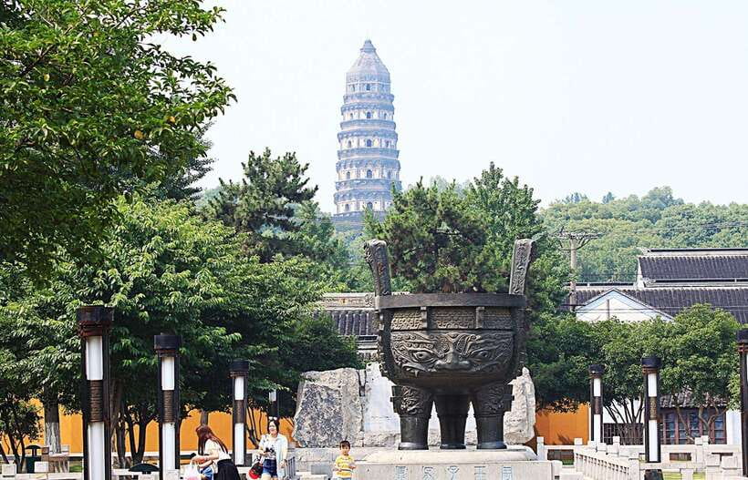 Suzhou Flexible Guided Day Trip from Shanghai by Private Car - China No. 1 Ancient Street and Fortune Bridge