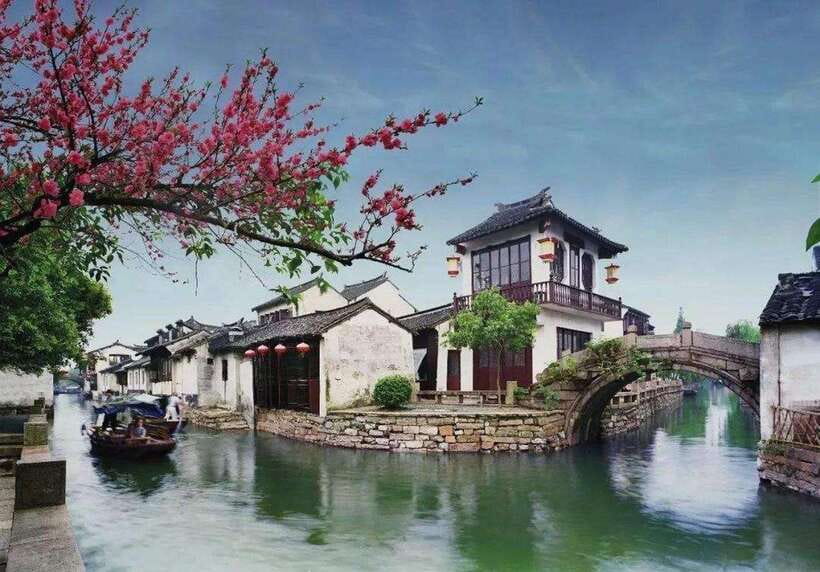 Suzhouand Zhouzhuang Private Guided Day Trip from Shanghai - Zhouzhuang, canals and old residences