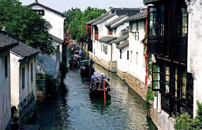 Suzhouand Zhouzhuang Private Guided Day Trip from Shanghai - Leaving Shanghai for Zhouzhuang