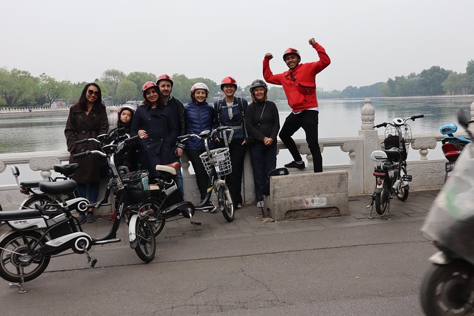 The Hutong Experience by Bike - Street Food With Local Context