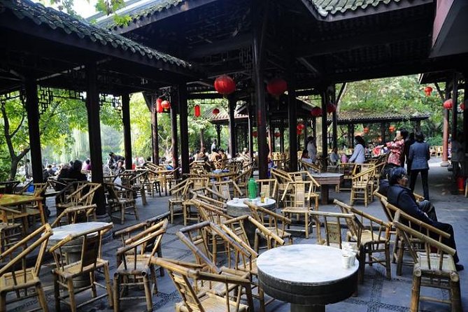 Ticket reservation for Chengdu Giant Panda Breeding Base - Starting at 8:00 am for the best chance of active pandas