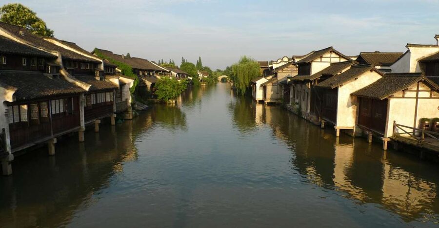 Wuzhen Private Full-Day Tour from Shanghai - Walking the Six Districts of Wuzhen