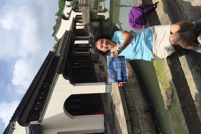 Wuzhen Water Town Delight Tour With Riverside Lunch Experience - Who will get the most from this Wuzhen visit