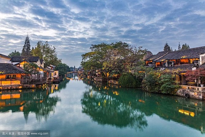 Wuzhen Water Town Private Day Tour from Hangzhou - Entering Wuzhen’s canal-side old town