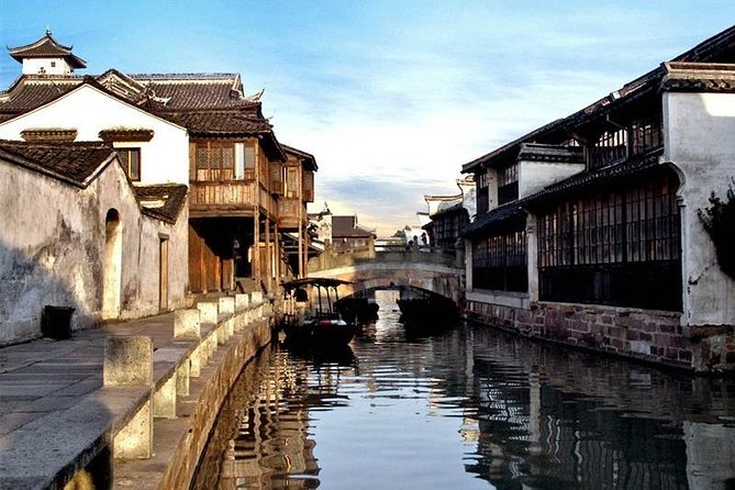Wuzhen Water Town Private Day Tour from Hangzhou - What the $150 price really buys