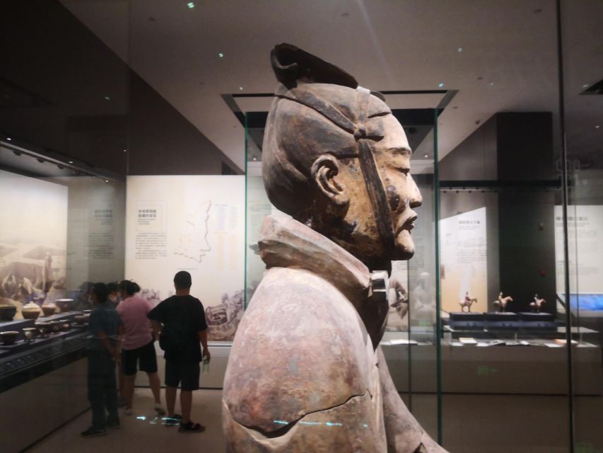 Xi'an: Private Half-Day Terracotta Warriors Tour with Pickup - Lunch is a gap you should plan for