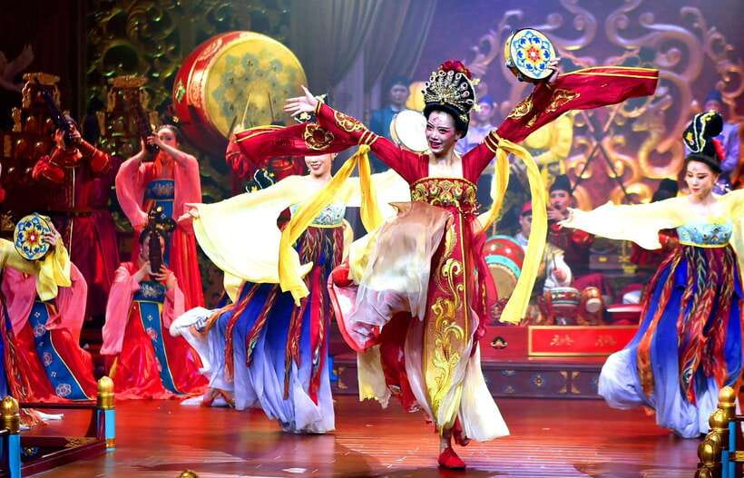 Xi'An: Tang Dynasty Show Ticket w/ Transfer or Dinner - Why this show works so well in Xi’an