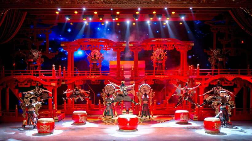 Xi'An: Tang Dynasty Show Ticket w/ Transfer or Dinner - The dinner choices: dumplings or a full local meal