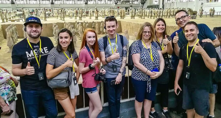 Xi'an: Terracotta Army, Lunch, City Wall, Pagoda, Bazaar - The Morning Ride to the Terracotta Army