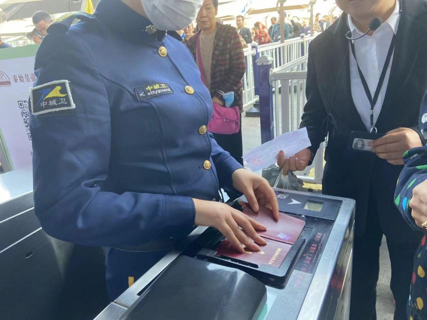 Xian: Terracotta Army Ticket & Guided Bus Tour with Options - Who will get the most from this tour