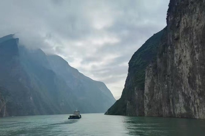 Yangtze River Cruise from Yichang to Chongqing Upstream in 5 Days 4 Nights - Key points to know before you book