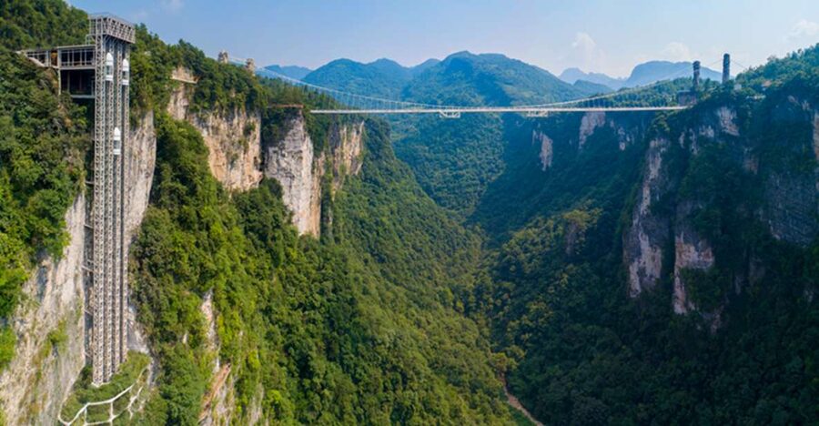 Zhangjiajie National Park: 2-Day Guided Tour w/ Glass Bridge - Crossing the Zhangjiajie Glass Bridge